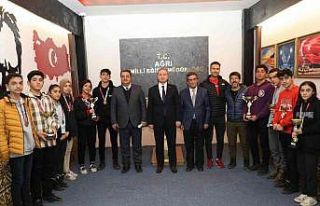 Ağrı Milli Eğitim Müdürü Kökrek, başarılı...