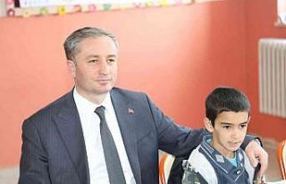 Ağrı Milli Eğitim Müdürü Kökrek, öğretmen...