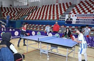 Ağrı’da masa tenisi müsabakaları yapıldı