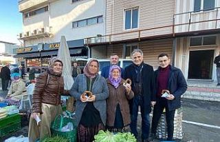 AK Partililer yerli malı haftasında vatandaşlara...