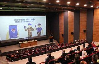 Akdağmadeni’nde madde bağımlılığı anlatıldı