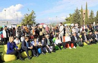 Akdeniz Üniversitesi’nde, ’Sevginle Engel Yok...