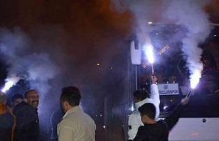 Akıncılarspor’a coşkulu karşılama