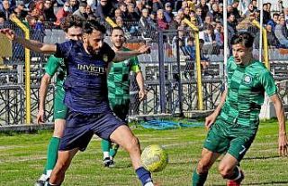 Alaçatıspor penaltı golleri ile rakibini 2-1 yendi
