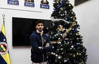 Altay Bayındır: "100. yılda şampiyonluk en...