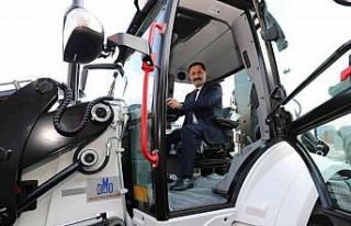 Amasya İl Özel İdaresine 6 yerli üretim iş makinesi
