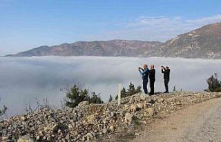 Amasya’da sis denizi görenleri mest etti