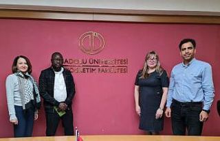 Anadolu Üniversitesi uluslararası araştırmacıları...