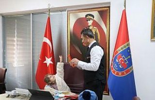 Anasınıfı öğrencileri jandarmada çizgi film...