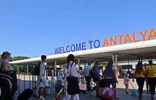 Antalya’ya dakikada 2 Alman turist geliyor: Günlük...