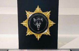 Araçta uyuşturucu madde ve uyuşturucu satışı...