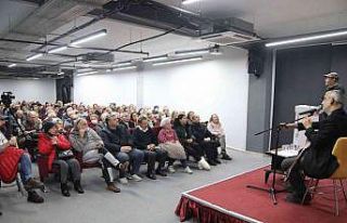 Atakum Belediyesi’nden şiir ve müzik ziyafeti