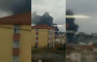 Ataşehir’de bir iş yerinde yangın çıktı. Olay...