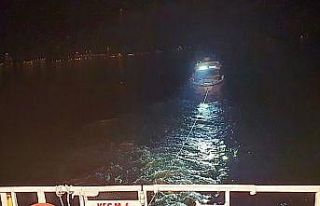 Avcılar Ambarlı önlerinde makine arızası yaşayan...