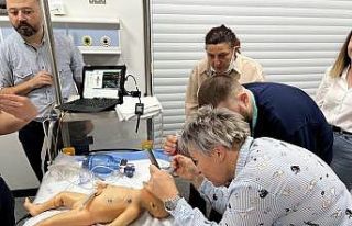 Avrupa’dan gelip simülasyon merkezinde doktorluğu...