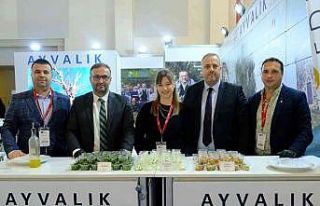 Ayvalık mezeleri Travel Turkey İzmir Fuarı’nda...