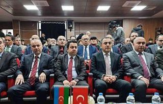 Azerbaycan’ın merhum Cumhurbaşkanı Aliyev Kars’ta...