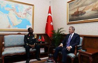 Bakan Akar, Etiyopya Genelkurmay Başkanı Mareşal...