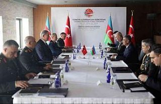 Bakan Akar, Gürcistan ve Azerbaycan savunma bakanları...