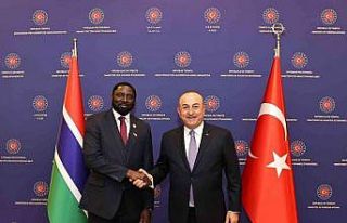 Bakan Çavuşoğlu: "(Finlandiya ve İsveç’in...