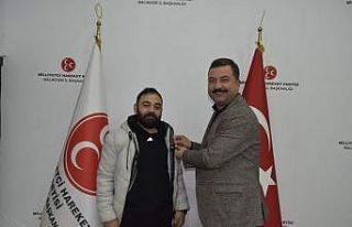 Balıkesir MHP’ye katılımlar hızla sürüyor