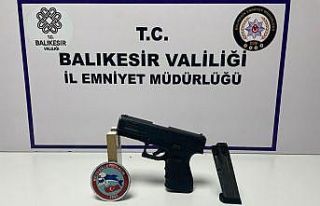 Balıkesir’de aranan 26 şahıstan 15’i tutuklandı