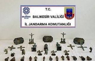 Balıkesir’de jandarmadan tarihi eser ve hırsızlık...