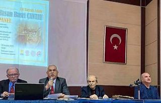 Balıkesirli yazarlar Hasan Basri Çantay’ı anlattı