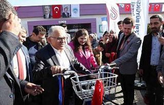 Başkan Büyükkılıç, Engelli Selin’in Hayalini...