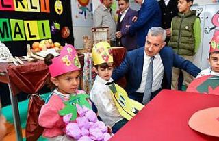 Başkan Çınar, Yerli Malı Haftası etkinliğine...