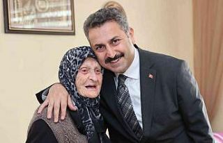 Başkan Eroğlu, en başarılı belediye başkanları...