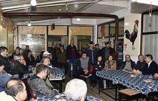 Başkan Günel vatandaşların sorunlarını dinliyor