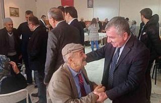 Başkan Özdemir: "Engellilerimiz bize birer...