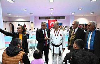 Başkan Topaloğlu:" “Sağlıklı bir gençlik...