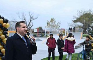 Başkan Yılmaz’dan gençlere skate park