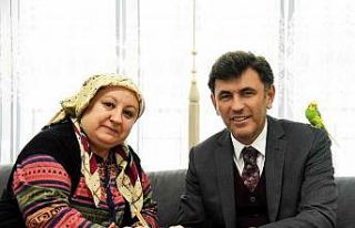 Başkan Zihni Çalışkan hane ziyaretlerini sürdürüyor