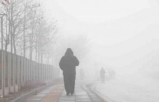 Başkent sis tabakası içinde kayboldu