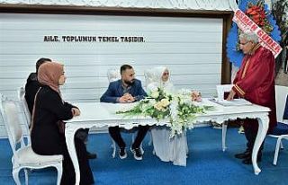 Battalgazi’de bin 212 çift mutluluğa “evet”...