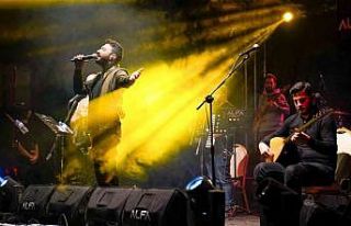 Bayburt Üniversitesi 15. yılını konser coşkusuyla...