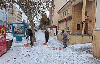Bayburt’ta karla mücadele çalışması