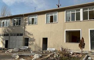 Belediye binası tadilatın ardından karakol olarak...