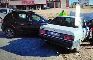 Besni’de ki zincirleme kazada 1 kişi yaralandı