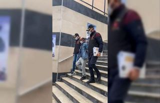 Beyoğlu’nda bahçe kapısı yüzünden komşusunu...