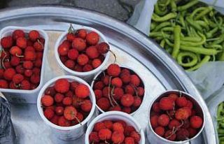 Binbir derde deva ’kocayemiş’ tezgahları süsledi