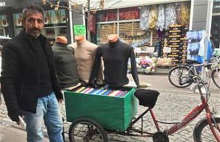 Bisikletinin selesinde 2 haftalık oğlunun hikayesini...