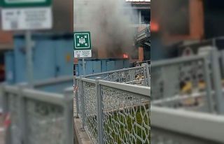 Bomba gibi patlayan trafo mahalleliyi korkuttu