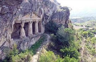 Boyabat bazalt kayalıkları turizme kazandırılacak