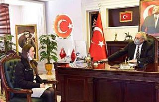 Bozüyük Belediyesi THM Korosu solistlerinden Senanur...