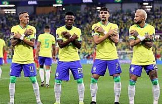 Brezilya, çeyrek final biletini 4 golle aldı