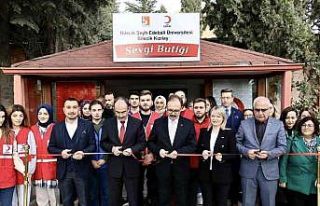 BŞEÜ’de ‘Sevgi Butiği’ açıldı